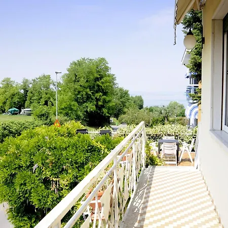 By Garda With Garden